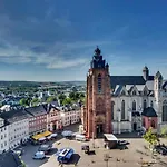 Western Hotel 3*