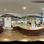 Western Hotel 3*