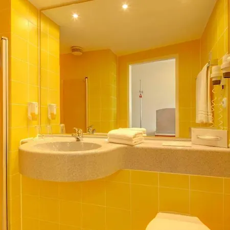 Western 3* Wetzlar
