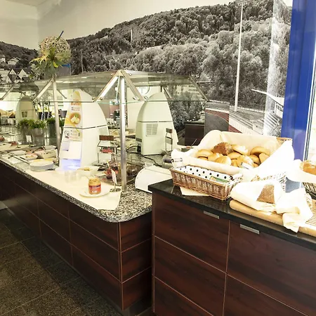 Western 3* فيتسلار