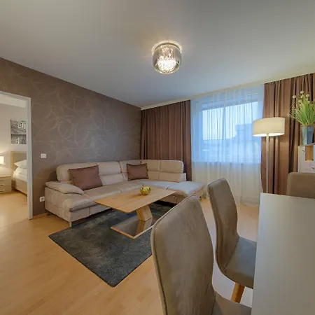 Western Hotel 3*