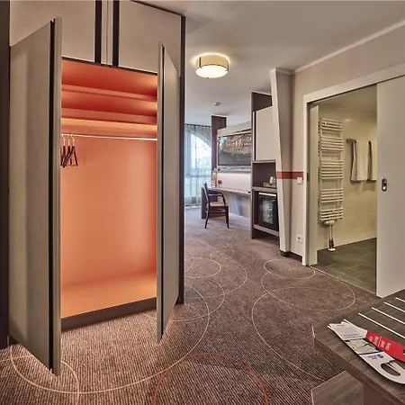 Western Hotel 3*