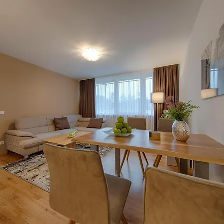 Western 3* Wetzlar