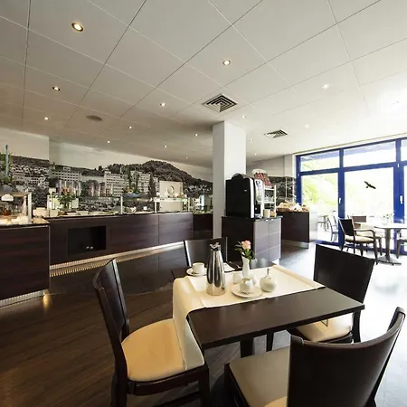 Western Hotel 3*