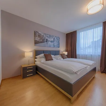 Western 3* Wetzlar